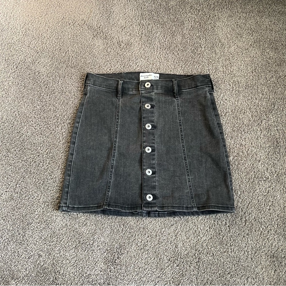 Abercrombie Kids Black Denim Skirt Size 15/16
